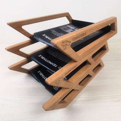 Document tray made of natural oak